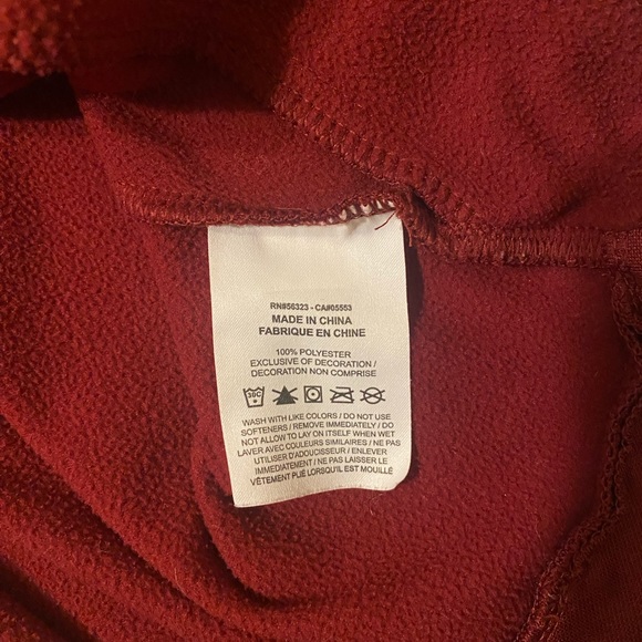 Boys Nike Dri-Fit pullover hoodie with kangaroo pocket. Size Large - Picture 7 of 7